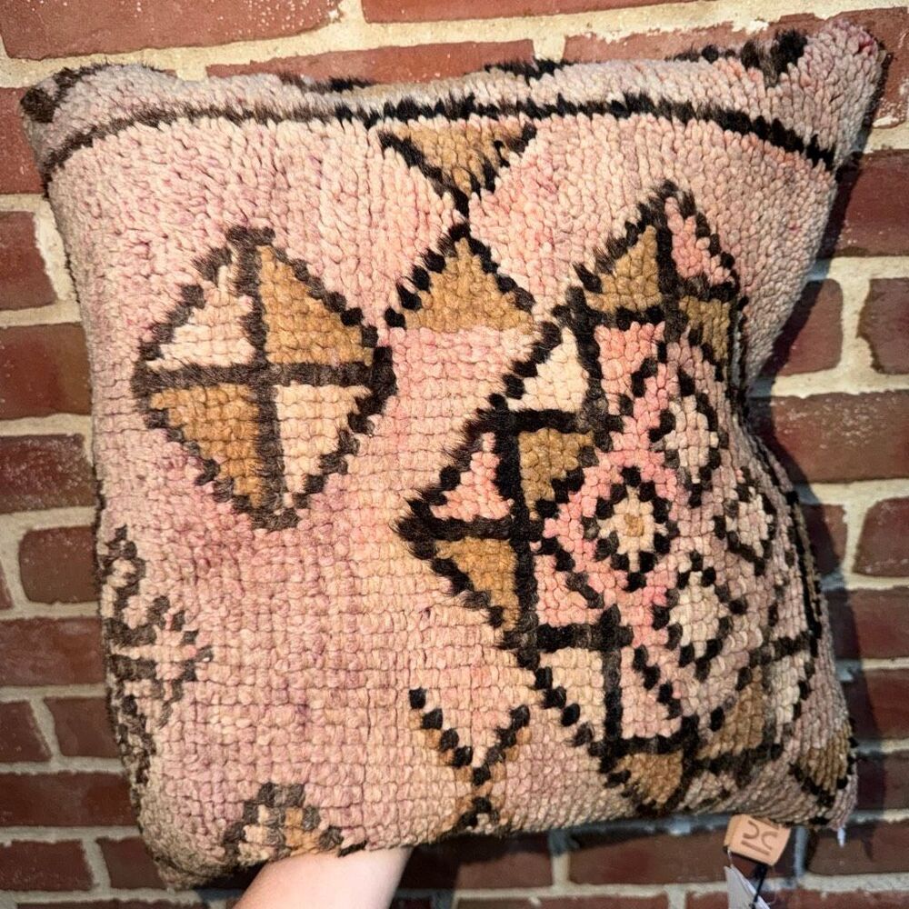 Zerbia Label H Morocco Vintage Carpet Cushion Pillow brown Pink 19x18 NWT